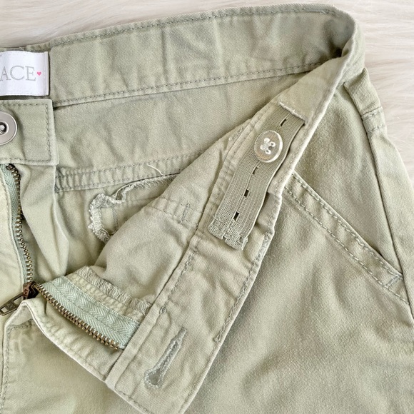 The Children’s Place Girls Sequined Beige Top/Green Short GUC Size L (10-12) - Picture 4 of 10